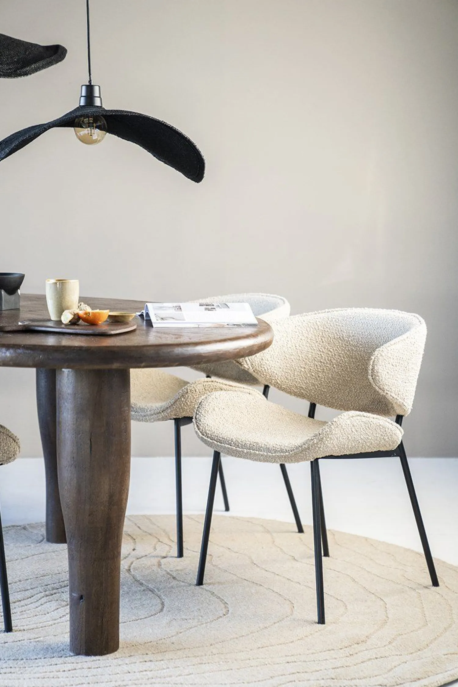 Eetkamerstoelen Met Armleuning-Eleonora Tess Eetkamerstoel Bruin