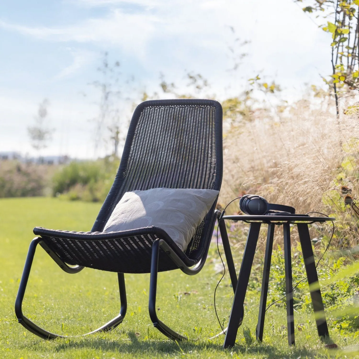Tuinstoelen-WOOOD Tom Fauteuil Zwart