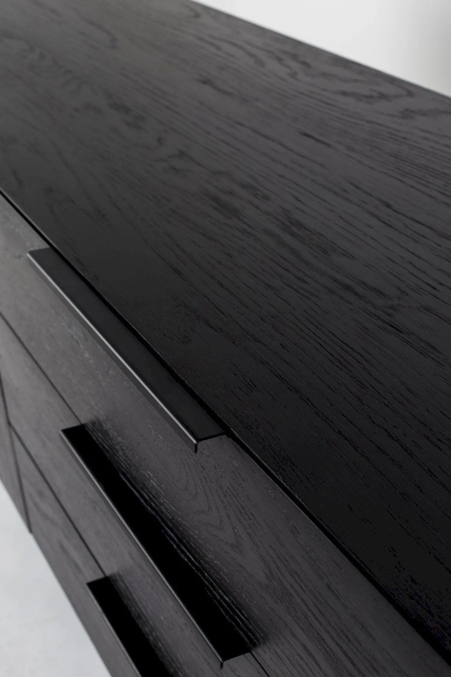 Dressoirs-Zuiver Travis Dressoir Black