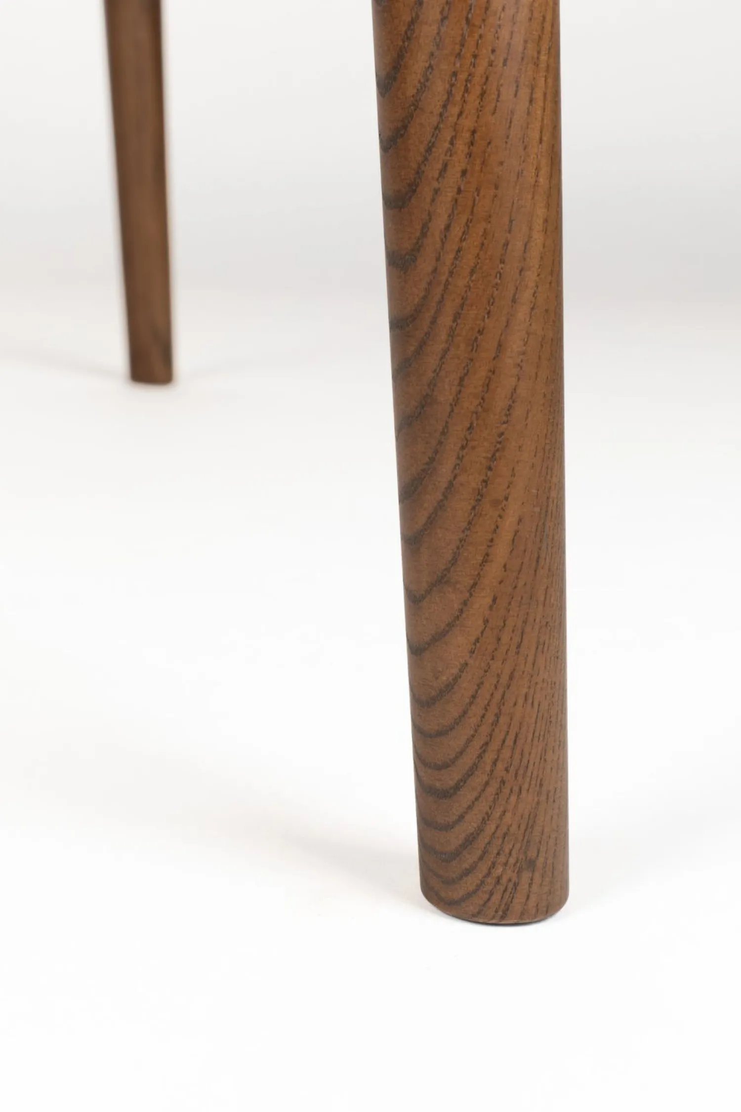 Houten Eettafels-Zuiver Twist Rond Eettafel Bruin