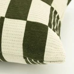Sierkussens & Plaids-By Boo Twist Vierkant Kussen Green