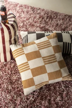 Sierkussens & Plaids-By Boo Twist Vierkant Kussen Mustard