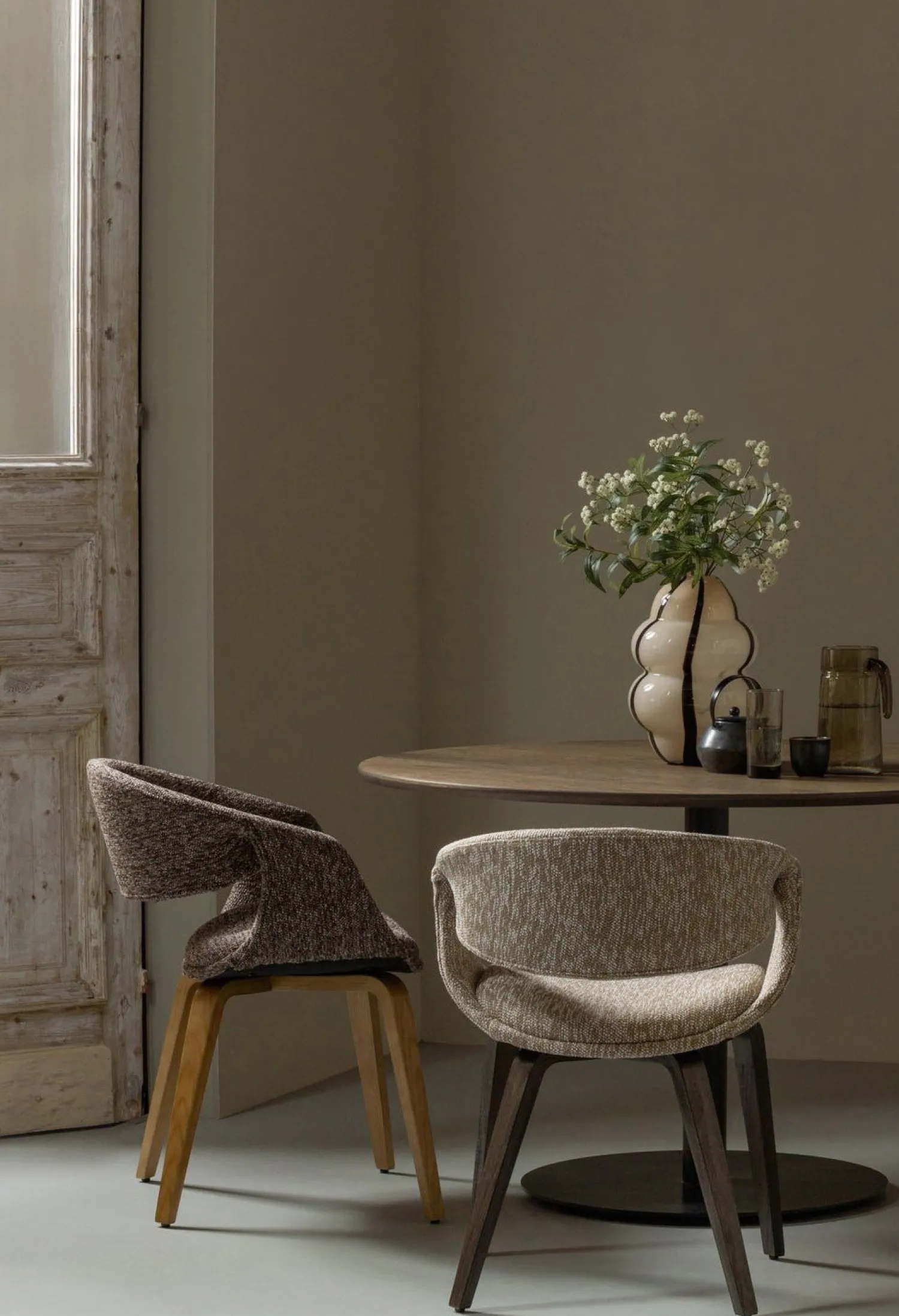 Eetkamerstoelen Met Armleuning-WOOOD Yossi Hout Eetkamerstoel Brown